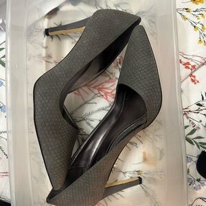 Calvin Klein Elegant Gray Women's Heels